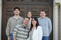 Kara Fox and Family Image